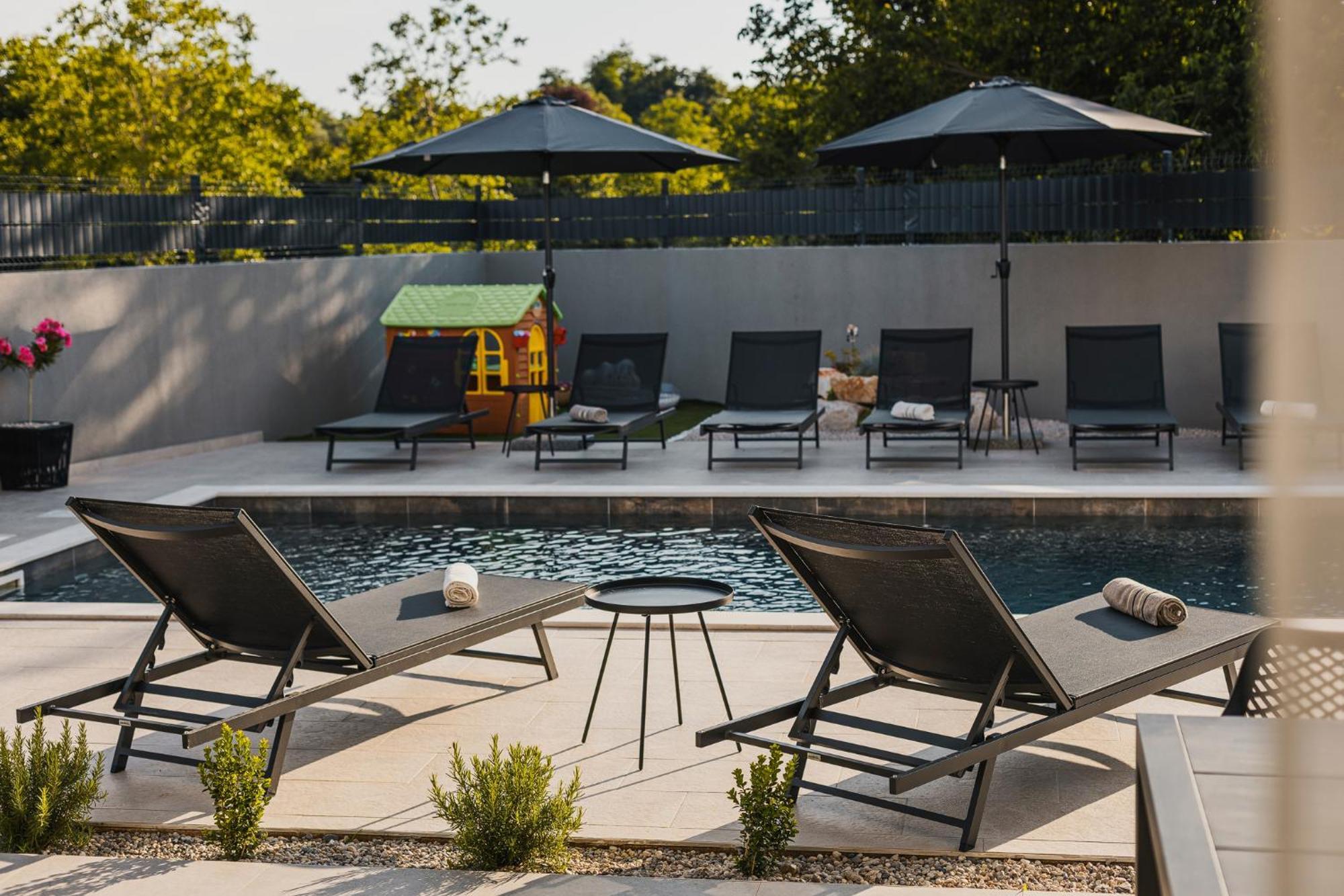 Villa Carpe Diem Cepljani Exteriér fotografie